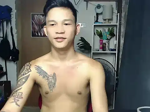 Snapshot of asianmonstercock05 chatting on May 14, 2026, 10:23 am asianmonstercock05 online show from May 14, 2026, 10:23 am