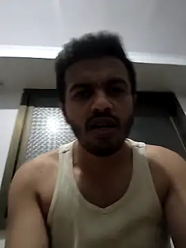 Snapshot of SilentTerr chatting on February 26, 2026, 5:24 pm SilentTerr online show from February 26, 2026, 5:24 pm