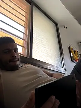 Snapshot of SilentTerr chatting on February 2, 2026, 7:40 am SilentTerr online show from February 2, 2026, 7:40 am