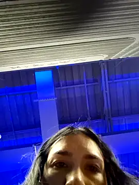 Snapshot of Coraline__dk2 chatting on March 3, 2026, 10:33 am Coraline dk2 online show from March 3, 2026, 10:33 am