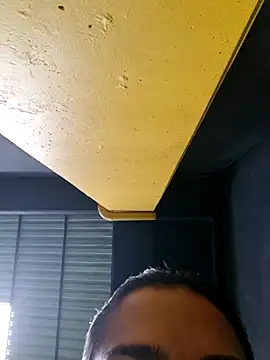 Snapshot of Coraline__dk2 chatting on February 28, 2026, 1:33 pm Coraline dk2 online show from February 28, 2026, 1:33 pm