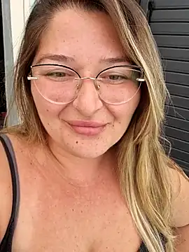 HornyBella88 online show from October 1, 2025, 10:09 am