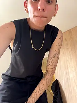 Skinny batman online show from October 18, 2025, 5:48 pm