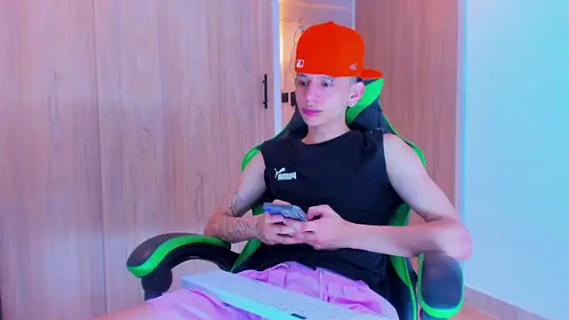 Skinny batman online show from October 8, 2025, 11:38 pm