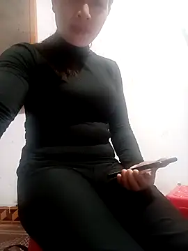 Snapshot of suka-bae chatting on October 26, 2025, 12:38 pm suka-bae online show from October 26, 2025, 12:38 pm