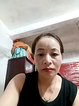 Snapshot of suka-bae chatting on October 10, 2025, 1:39 am suka-bae online show from October 10, 2025, 1:39 am