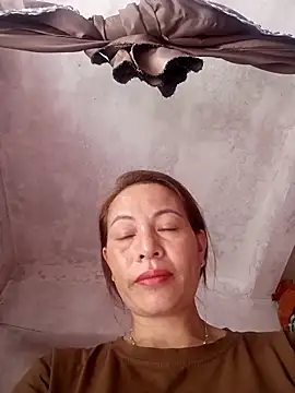 Snapshot of suka-bae chatting on October 4, 2025, 3:52 am suka-bae online show from October 4, 2025, 3:52 am