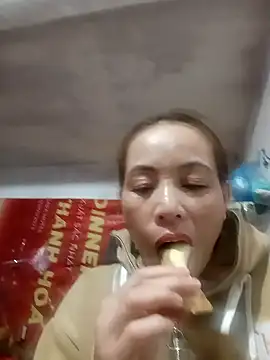 Snapshot of suka-bae chatting on October 14, 2025, 3:34 pm suka-bae online show from October 14, 2025, 3:34 pm