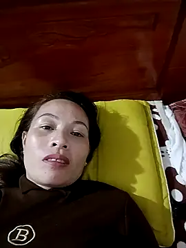 Snapshot of suka-bae chatting on November 8, 2025, 2:53 pm suka-bae online show from November 8, 2025, 2:53 pm