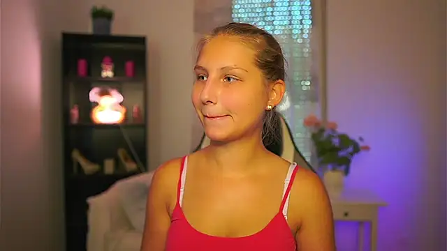 Snapshot of emmie_murray chatting on October 11, 2025, 1:01 pm emmie murray online show from October 11, 2025, 1:01 pm