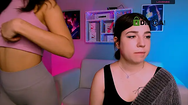 justcamila  online show from October 16, 2025, 11:51 am