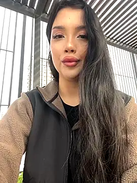 Snapshot of kiss_Lissa chatting on November 12, 2025, 9:35 am kiss Lissa online show from November 12, 2025, 9:35 am