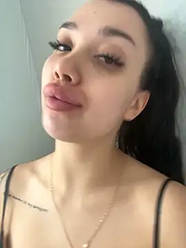 Snapshot of kiss_Lissa chatting on October 9, 2025, 9:21 am kiss Lissa online show from October 9, 2025, 9:21 am