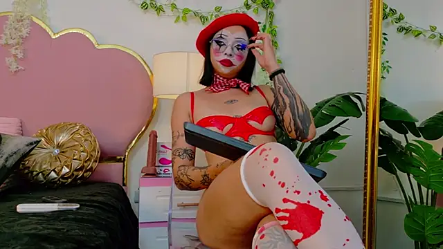 NaiaWhisper online show from October 22, 2025, 5:29 am