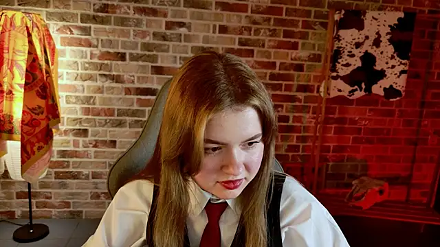 Snapshot of HaleySun chatting on October 23, 2025, 1:10 pm HaleySun online show from October 23, 2025, 1:10 pm