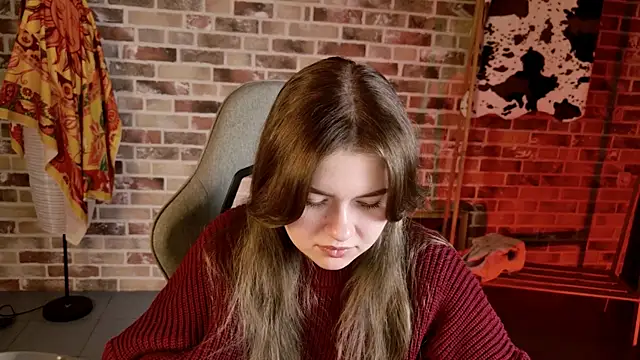 Snapshot of HaleySun chatting on November 1, 2025, 9:14 am HaleySun online show from November 1, 2025, 9:14 am