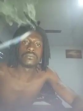 Snapshot of FilmableAntonym chatting on November 30, 2025, 5:47 pm FilmableAntonym online show from November 30, 2025, 5:47 pm