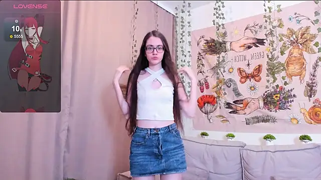 Snapshot of bellacatlovesmeat chatting on November 9, 2025, 5:17 pm bellacatlovesmeat online show from November 9, 2025, 5:17 pm