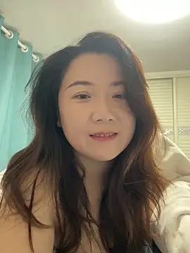 Momo-9988 online show from December 4, 2025, 3:55 pm