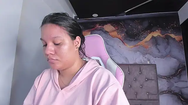 Snapshot of Tamara_Johnss_ chatting on November 4, 2025, 4:27 am Tamara Johnss online show from November 4, 2025, 4:27 am