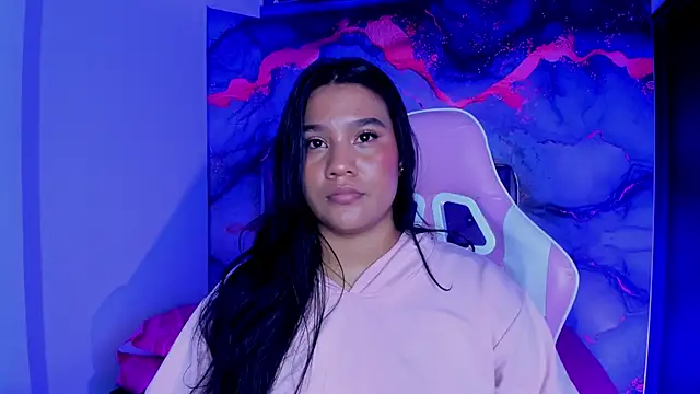 Tamara Johnss  online show from September 30, 2025, 3:12 am