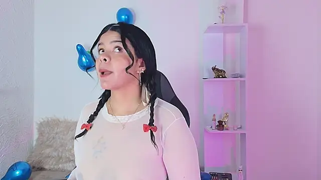 Evelyn brown8 online show from October 7, 2025, 2:18 pm