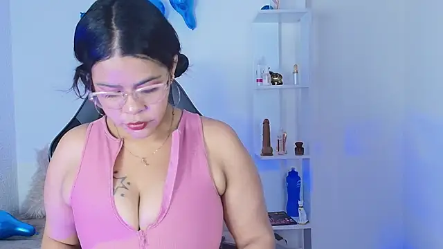 Evelyn brown8 online show from October 4, 2025, 2:07 pm