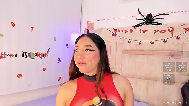 emily  walker online show from October 25, 2025, 3:49 am