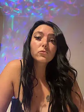 LilyLlove online show from September 25, 2025, 10:38 pm