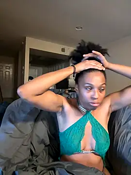 YeahhhitsBreezy online show from September 29, 2025, 4:08 am