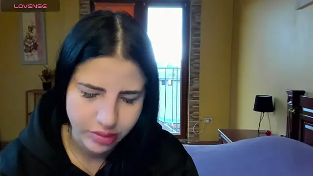 Snapshot of Malibu_J chatting on October 28, 2025, 7:51 am Malibu J online show from October 28, 2025, 7:51 am