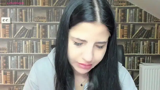 Snapshot of Malibu_J chatting on November 11, 2025, 8:42 am Malibu J online show from November 11, 2025, 8:42 am