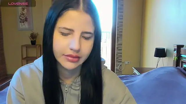 Snapshot of Malibu_J chatting on October 31, 2025, 7:38 am Malibu J online show from October 31, 2025, 7:38 am