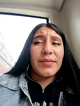   Antonella online show from October 22, 2025, 3:11 pm