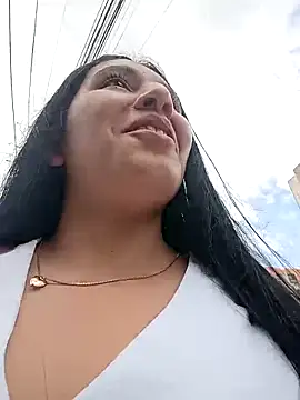   Antonella online show from October 2, 2025, 2:31 pm