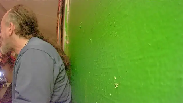 HippieDad333 online show from September 28, 2025, 11:34 pm