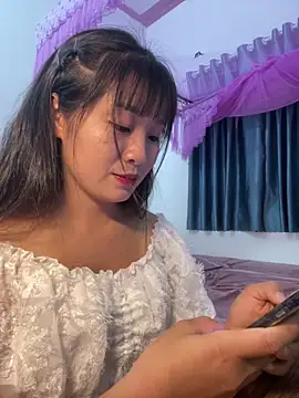 Snapshot of Lie_liee chatting on October 5, 2025, 2:08 pm Lie liee online show from October 5, 2025, 2:08 pm