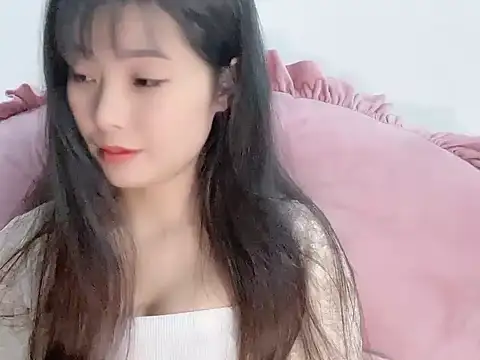 Lie liee online show from February 19, 2026, 2:19 am