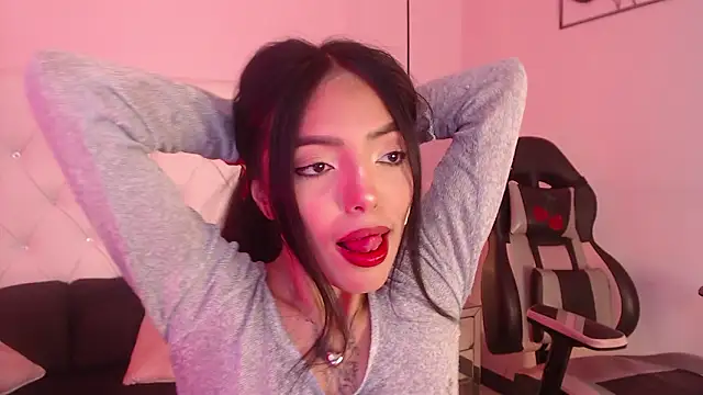 Liv20  online show from February 20, 2026, 7:49 pm