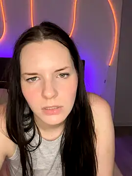 Snapshot of Mila-Jasmin chatting on October 1, 2025, 9:29 pm Mila-Jasmin online show from October 1, 2025, 9:29 pm