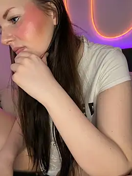 Mila-Jasmin online show from March 26, 2026, 9:07 am