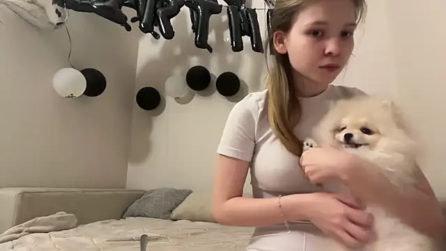 CandysRose online show from April 9, 2026, 9:21 pm