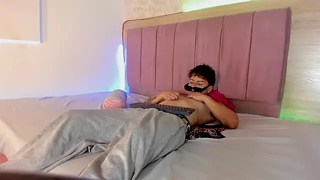 antonellaa morgan online show from November 2, 2025, 6:13 pm