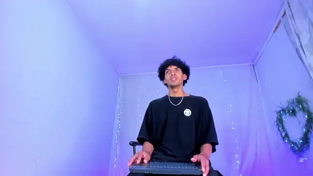 josesweet  online show from November 7, 2025, 3:22 am