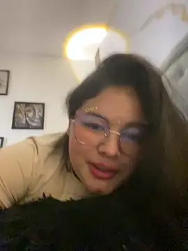 Snapshot of Nina_Rouge7 chatting on October 7, 2025, 2:40 pm Nina Rouge7 online show from October 7, 2025, 2:40 pm