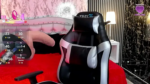 Snapshot of MaraBlake_ chatting on October 3, 2025, 8:10 pm MaraBlake online show from October 3, 2025, 8:10 pm