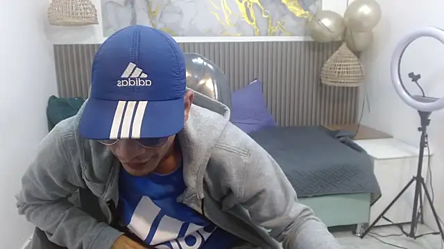 JackBanger  online show from October 19, 2025, 4:26 am