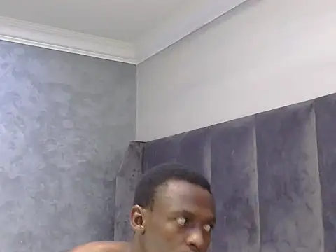 MthondoWeBananaX2 online show from November 6, 2025, 11:20 pm