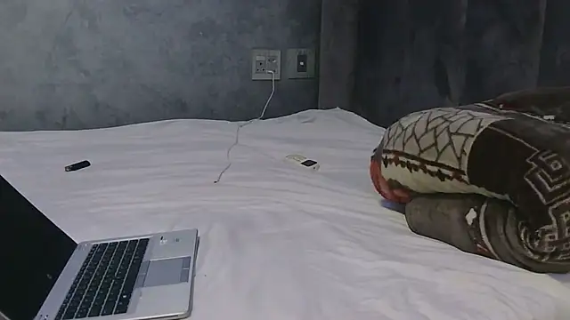 MthondoWeBananaX2 online show from November 8, 2025, 2:48 am