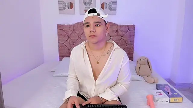 Snapshot of KairoBlaze chatting on September 26, 2025, 4:08 am KairoBlaze online show from September 26, 2025, 4:08 am